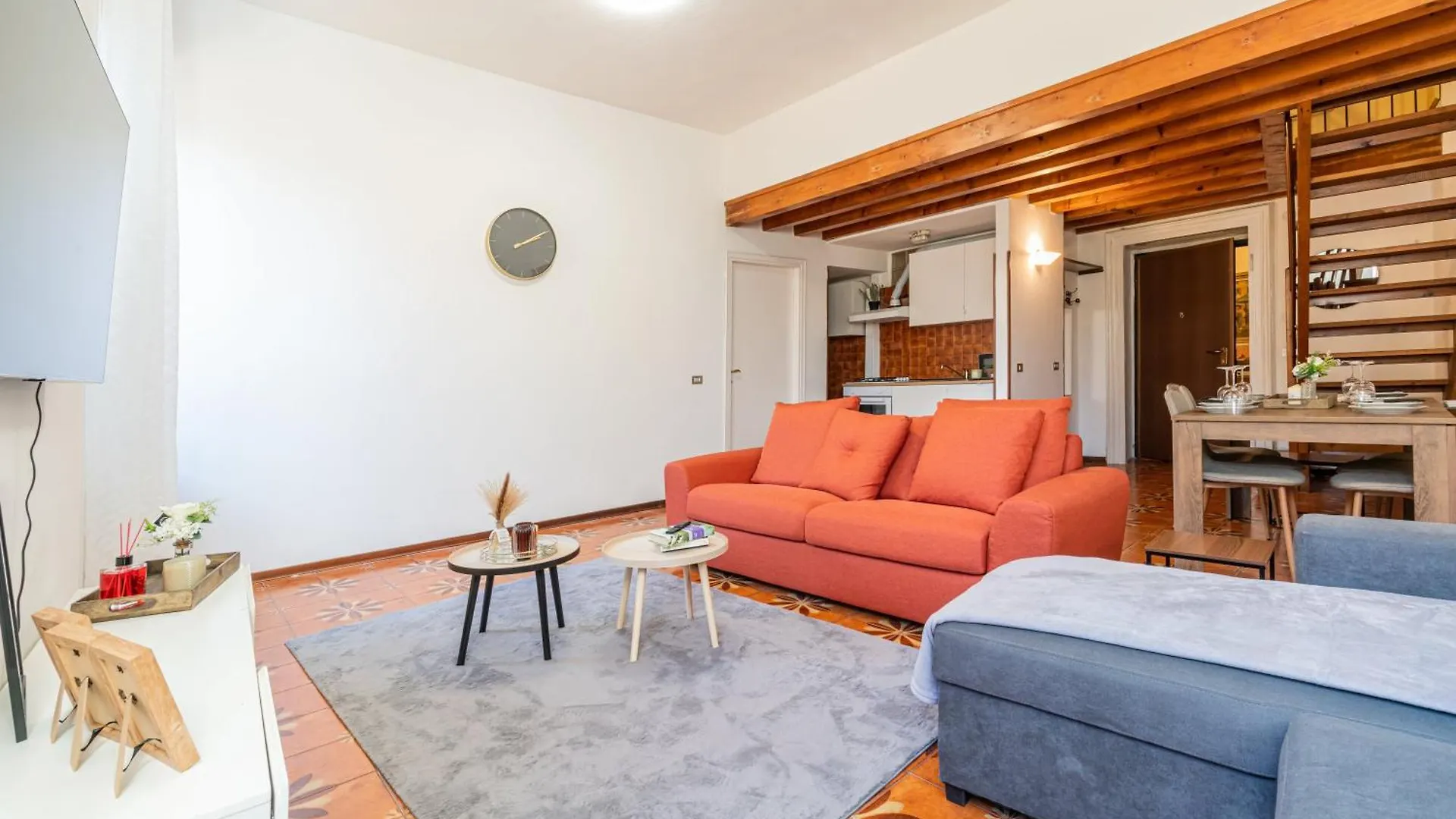 Apt Centrale Vista Lago Incredibile Posizione Apartment Desenzano del Garda Italy